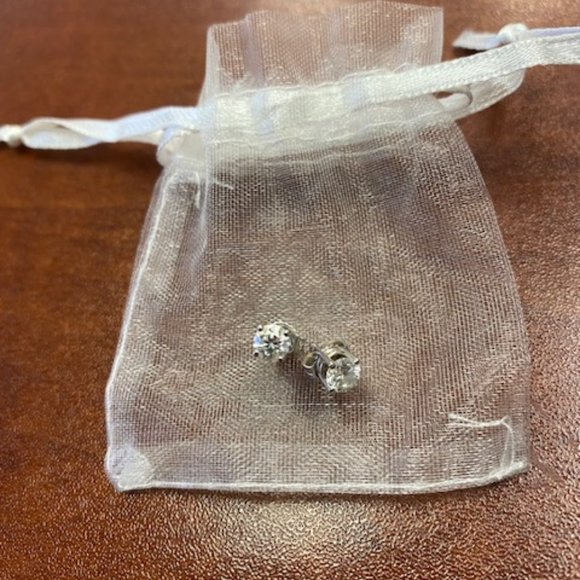 GENUINE Diamond Earrings (1 carat total weight) with White Gold - Picture 2 of 4